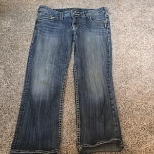 Silver Jeans Suki Women’s W28 Mid Rise Capri Jeans Medium Wash Distressed